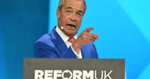 Farage navrhuje päťročné moratórium na azyl a zrušenie 90-tisíc nevybavených žiadostí