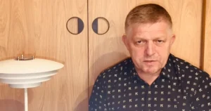 Fico pocestuje s ministrami na Ukrajinu, vlády budú rokovať vo štvrtok v Ľvove