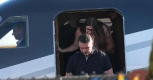 Flávio Bolsonaro sa ozval z USA počas vyšetrovania v Brazílii