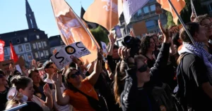 Francúzske protesty podporili aj odborové zväzy