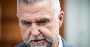 Gašpar: Signál mi dajú len voliči. V nitrianskych voľbách prepadol