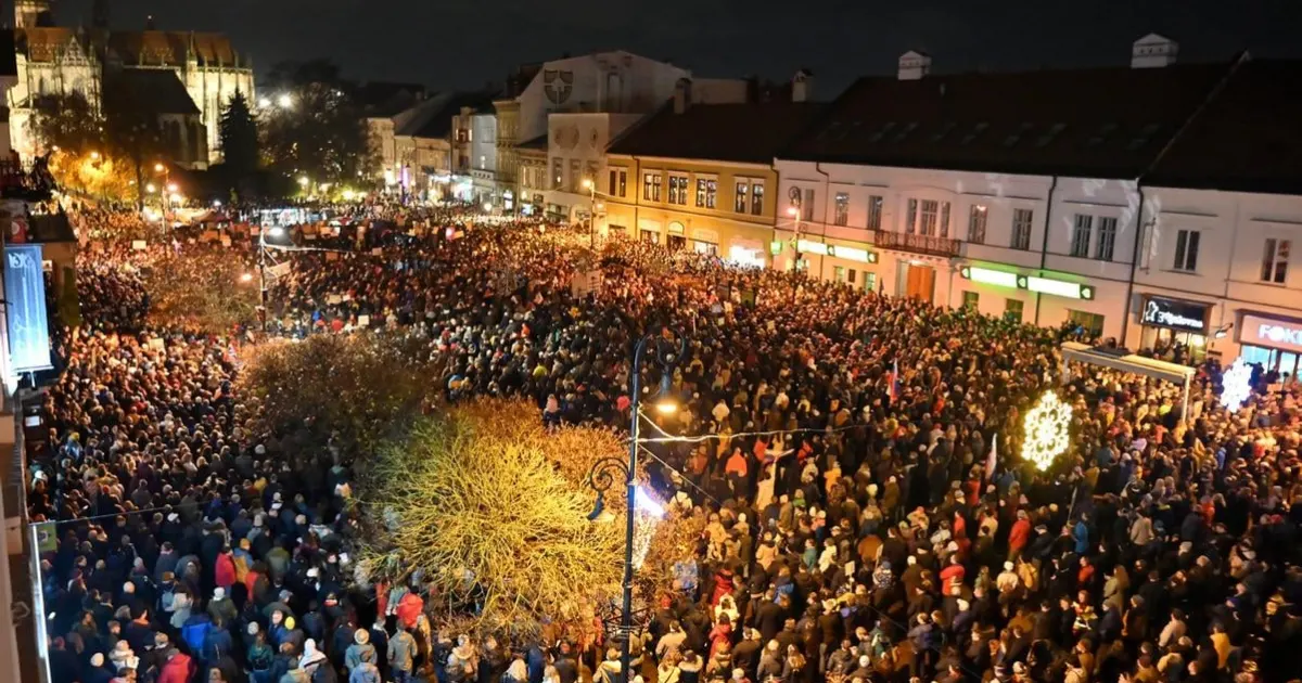 Hnutie Slovensko si na 17. novembra pripomenie výročie 4 Hnutie Slovensko si na 17. novembra pripomenie výročie