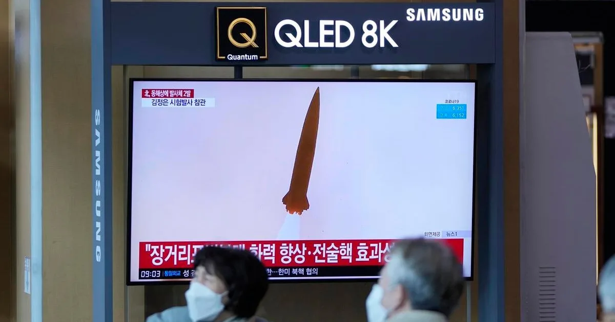 KĽDR vystrelila balistické rakety smerom k Japonskému moru 3 KĽDR vystrelila balistické rakety smerom k Japonskému moru