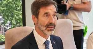 Minister zahraničných vecí Blanár priletel na rokovanie do Moskvy