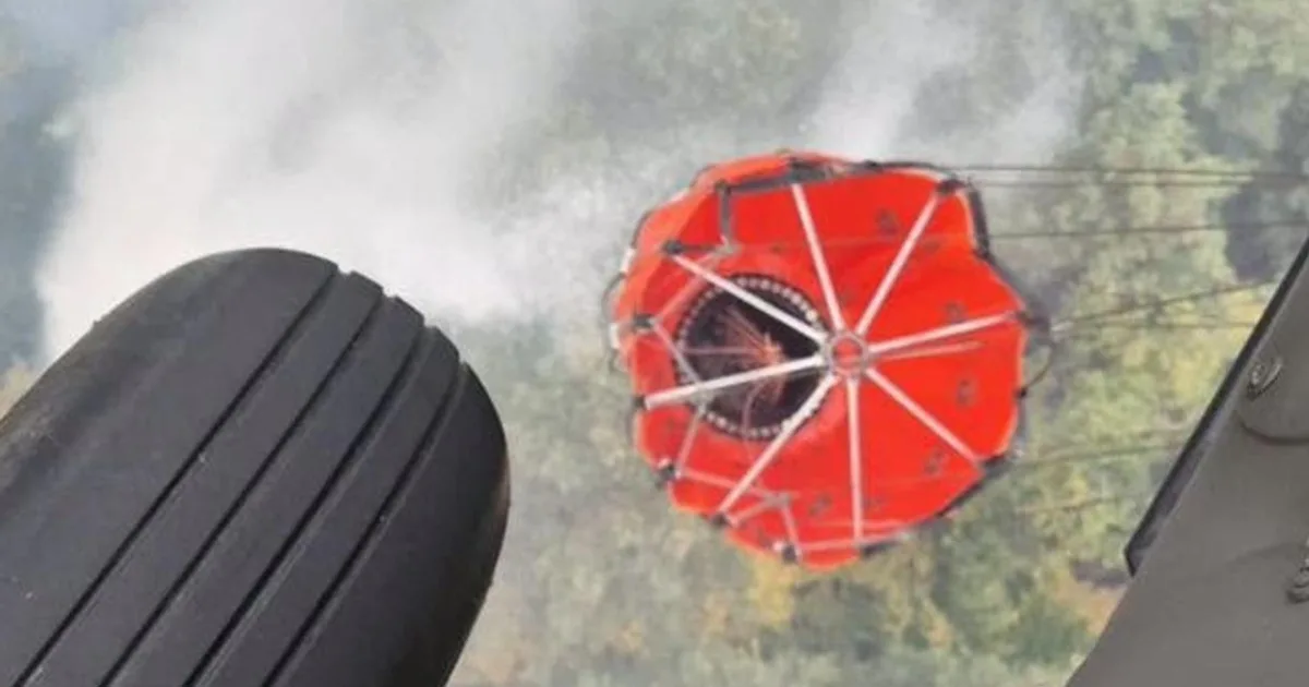 Na Dubí zhorelo takmer 60 hektárov lesa. Black Hawk vykonal vyše dvadsať zhodov 3 Na Dubí zhorelo takmer 60 hektárov lesa. Black Hawk vykonal vyše dvadsať zhodov