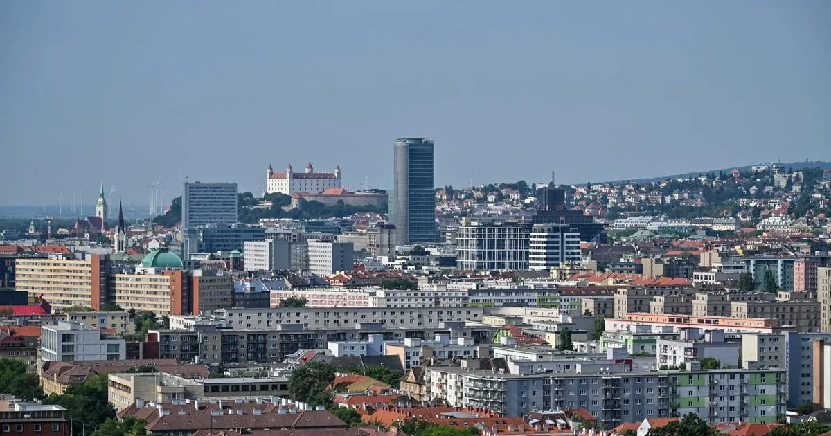 Plat primátora: zákon určuje základ, poslanci prilepšujú tisíce eur