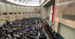 Poľsko zmiernilo zákaz interrupcií, očakáva sa prezidentské veto
