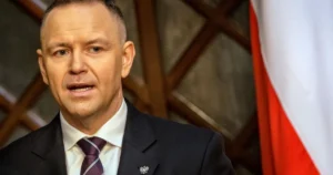 Poľský prezident zvolal pre spor o vedenie ústavného súdu konzultácie so stranami