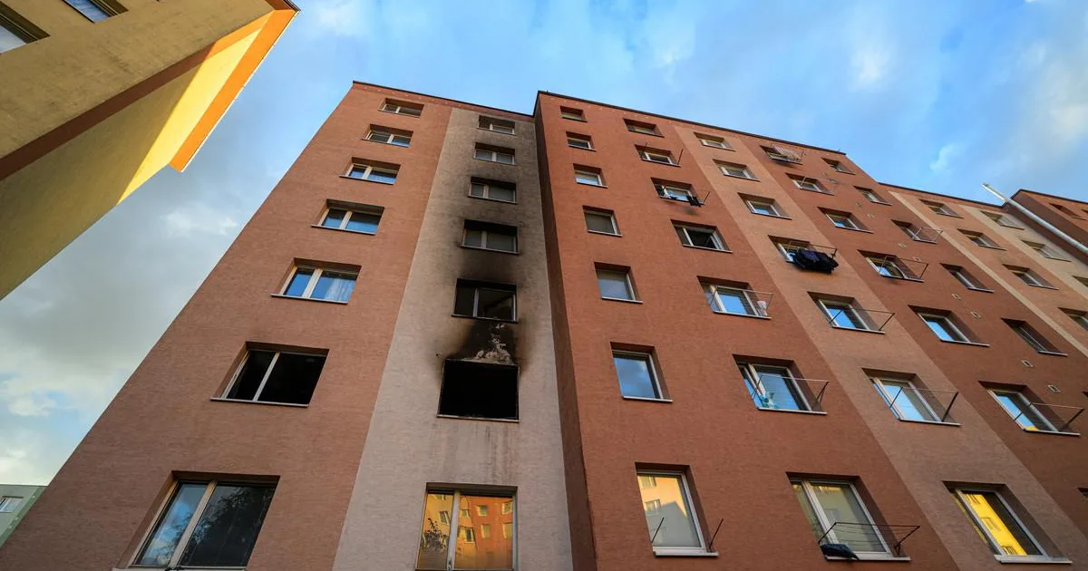 Požiar v byte na prešovskom sídlisku: dvaja ľudia sa nadýchali splodín 2 Požiar v byte na prešovskom sídlisku: dvaja ľudia sa nadýchali splodín