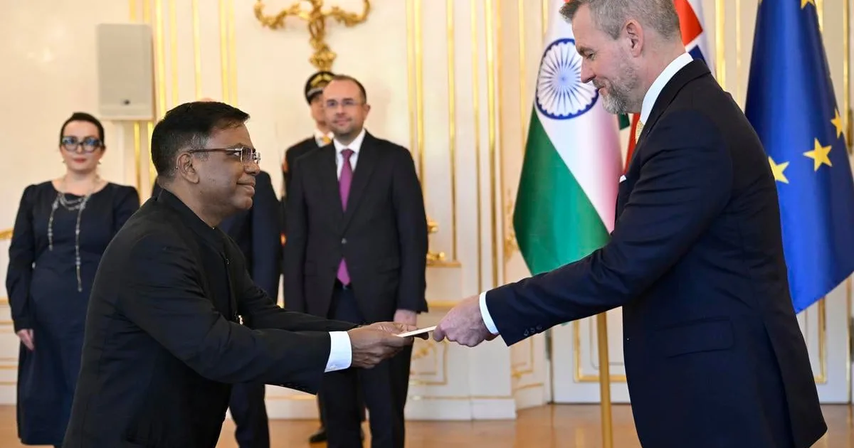 Prezident Slovenkej republiky prijal poverovacie listiny