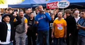 Seniora spacifikovala ochranka počas rozhovoru s Matovičom na mítingu v Bytči