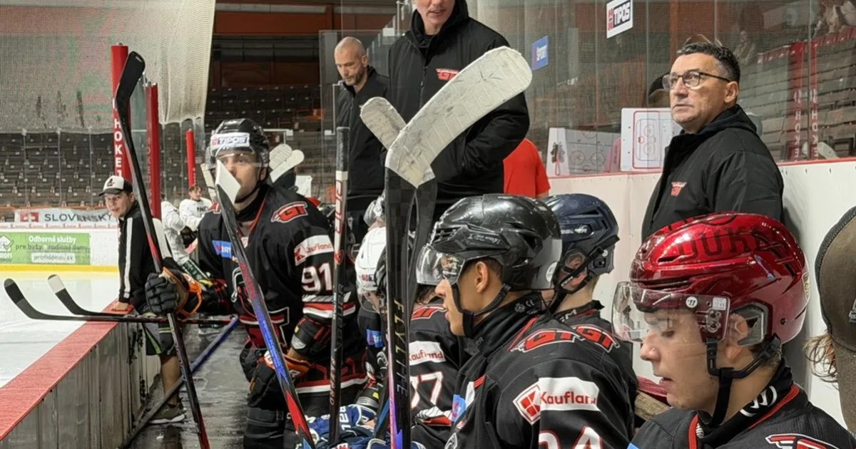 Trnavský hokej sa vzmáha, hrozba visí. Dúfame, že nás nezlikvidujú, znie od Gladiators 3 Trnavský hokej sa vzmáha, hrozba visí. Dúfame, že nás nezlikvidujú, znie od Gladiators