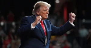 Trump oznámil prímerie, o ktorom nik nevie. Kremeľ zatiaľ bombarduje elektrárne