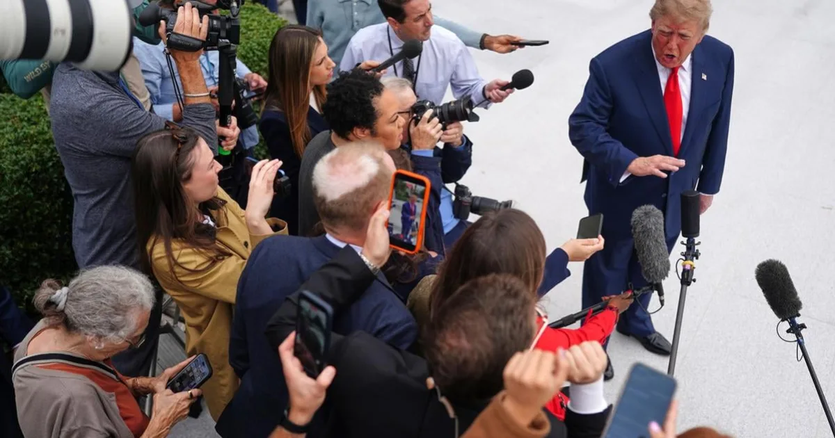 Trump sa dohodol s Putinom na dovoze nafty a chce nového prezidenta Ukrajiny 2 Trump sa dohodol s Putinom na dovoze nafty a chce nového prezidenta Ukrajiny