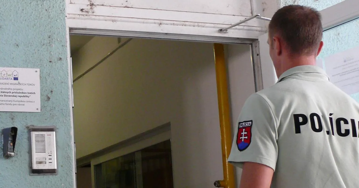 Úrad inšpekčnej služby preveruje nočnú jazdu policajtov v Bratislave 4 Úrad inšpekčnej služby preveruje nočnú jazdu policajtov v Bratislave