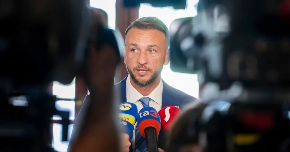 Úrad na ochranu oznamovateľov má nové právomoci a povinnosti 2 Úrad na ochranu oznamovateľov má nové právomoci a povinnosti