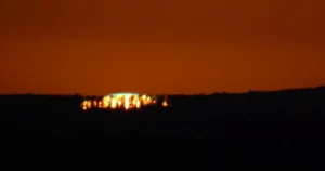 Vzácný úkaz nad mestom: Zelený záblesk trval len pár sekúnd