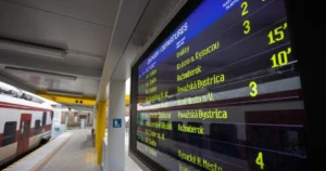 Železničná doprava cez žilinský uzol je po požiari v mimoriadnom režime